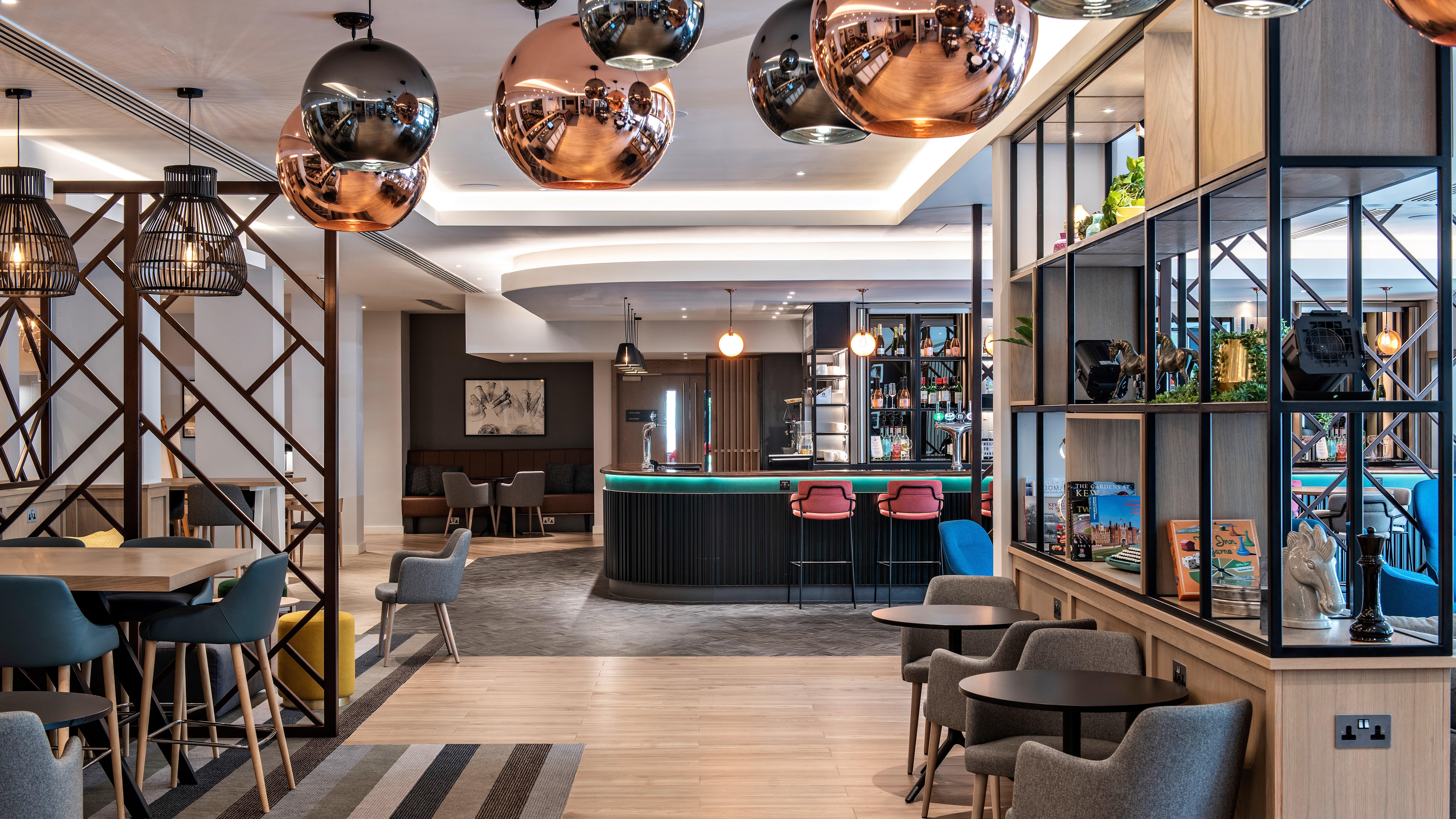 Holiday Inn London-Shepperton By Ihg Zewnętrze zdjęcie