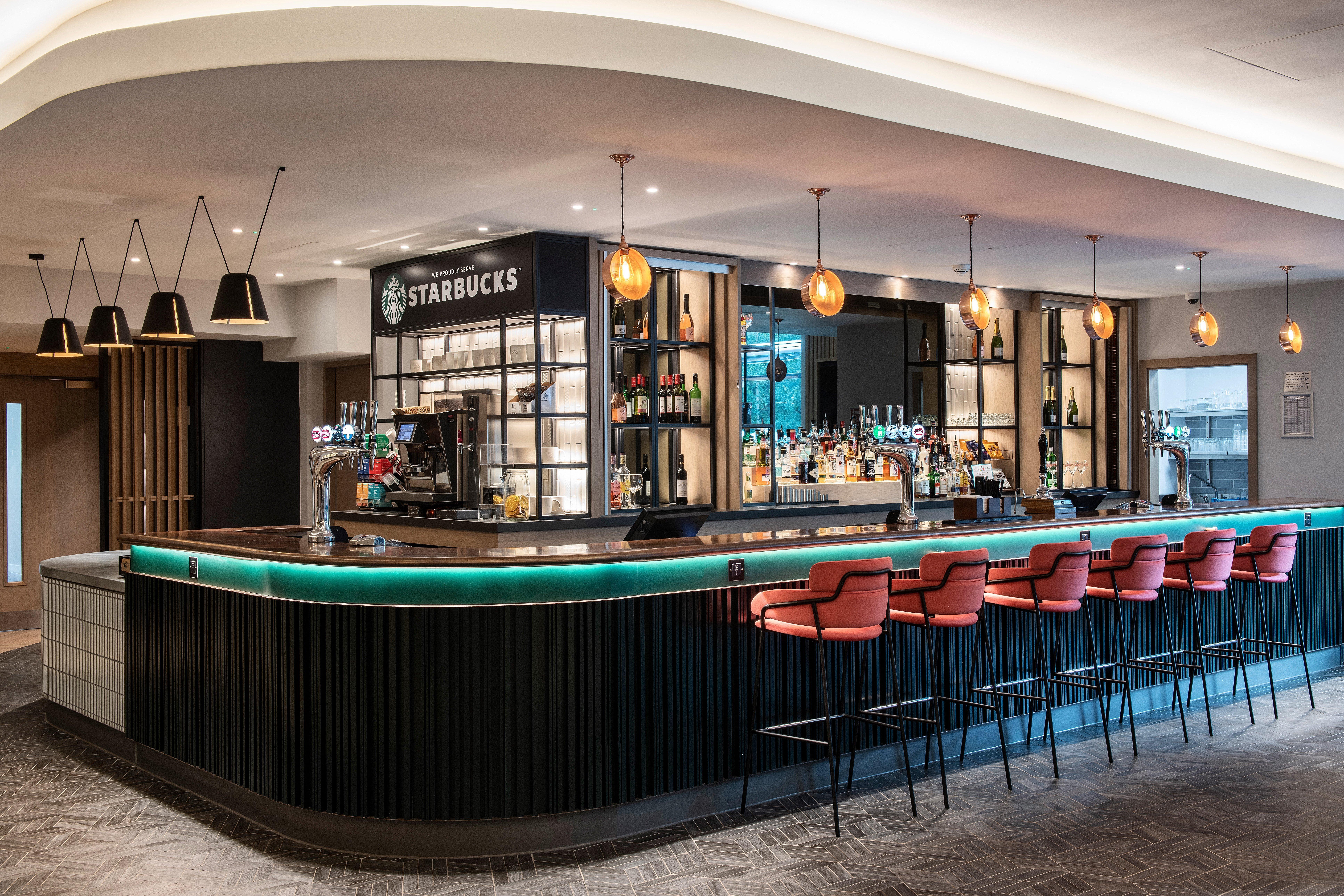 Holiday Inn London-Shepperton By Ihg Zewnętrze zdjęcie