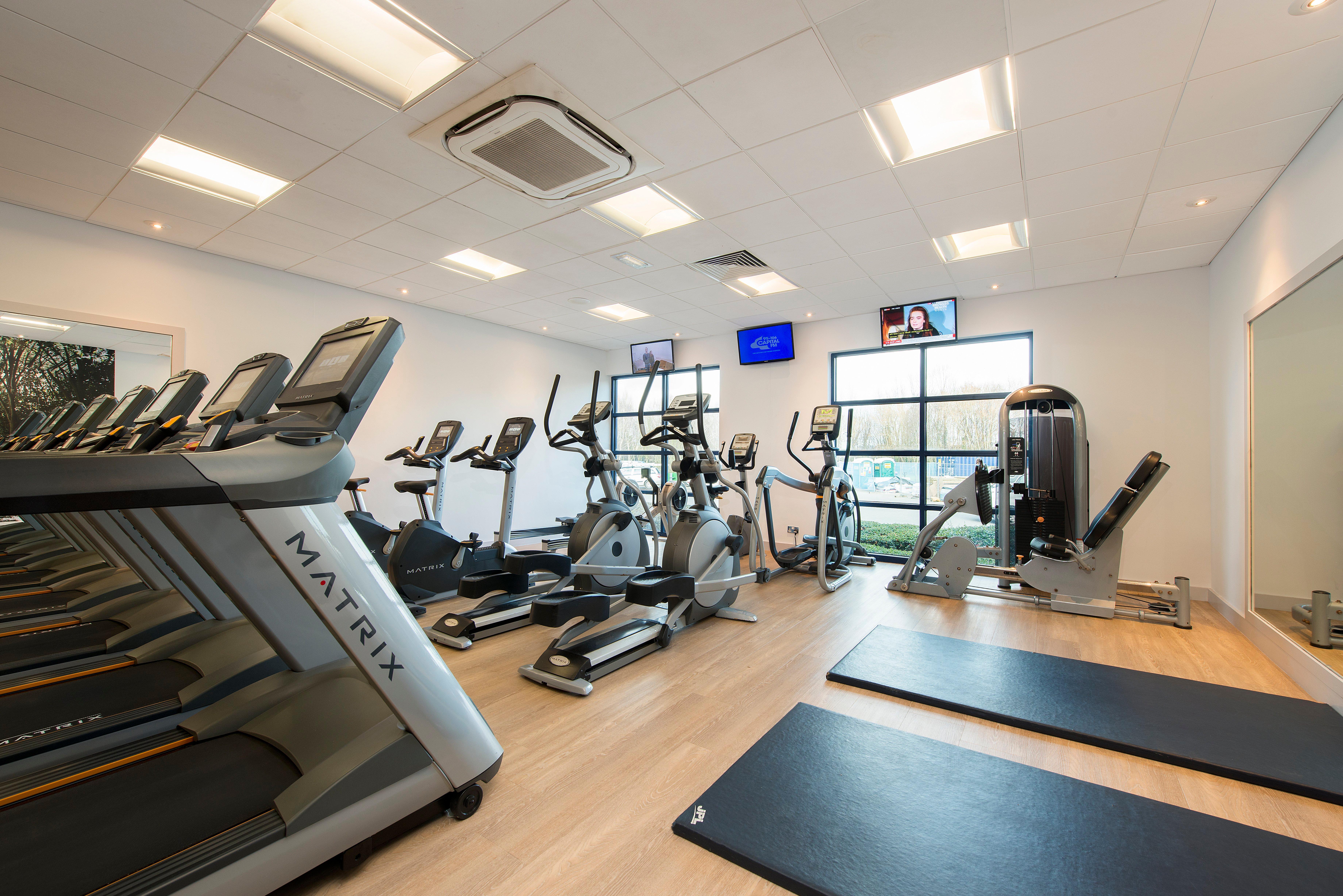 Holiday Inn London-Shepperton By Ihg Zewnętrze zdjęcie