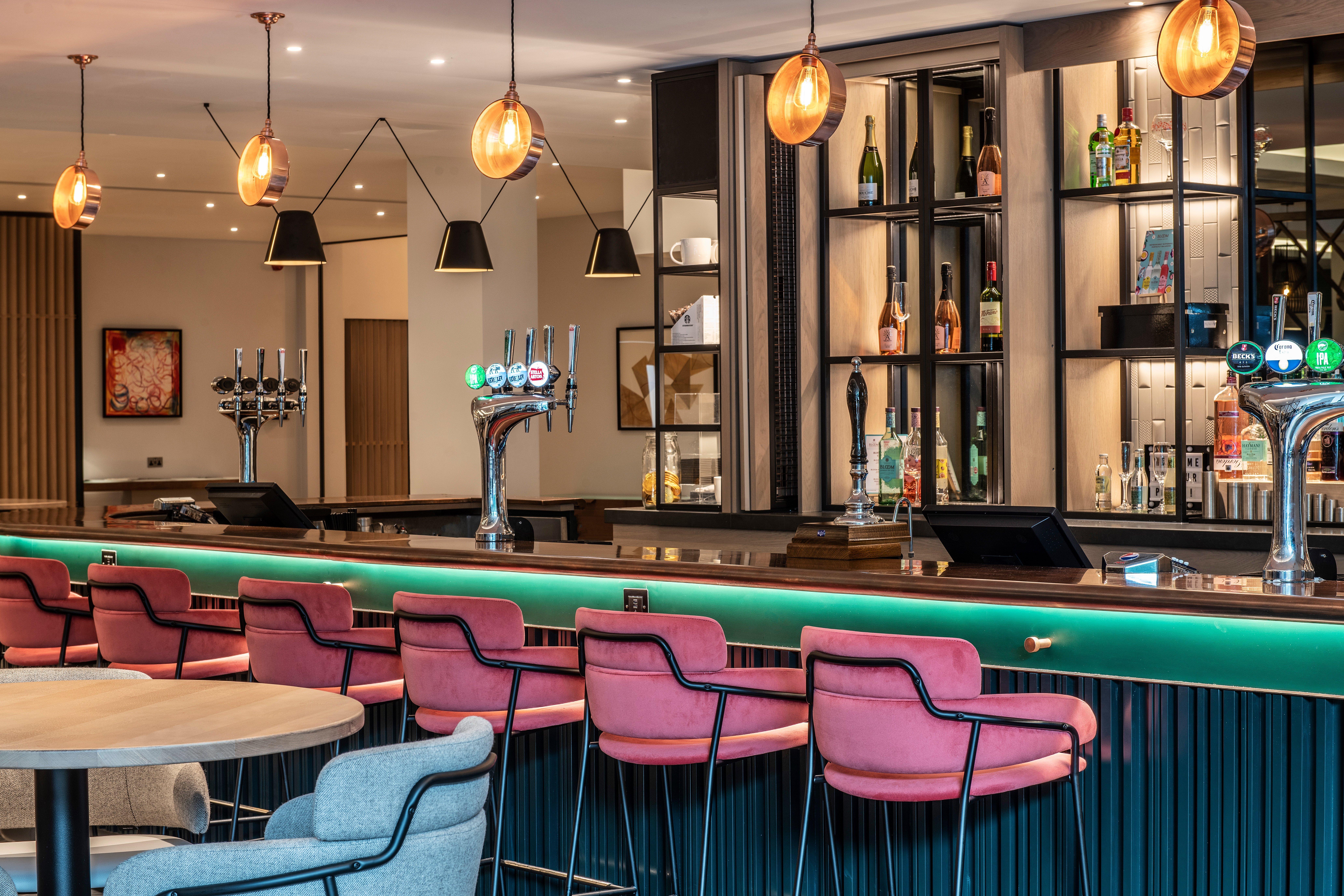 Holiday Inn London-Shepperton By Ihg Zewnętrze zdjęcie
