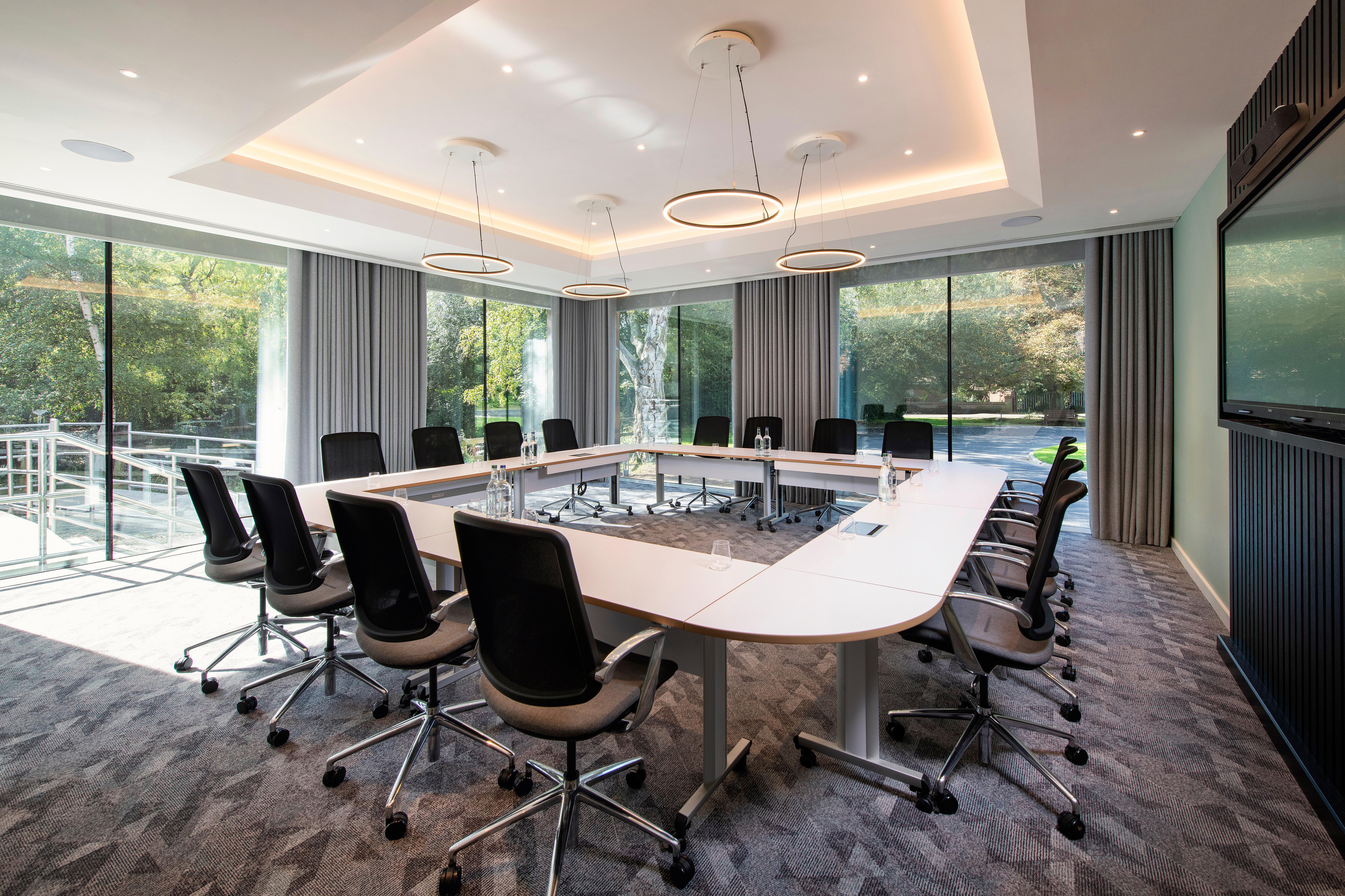 Holiday Inn London-Shepperton By Ihg Zewnętrze zdjęcie