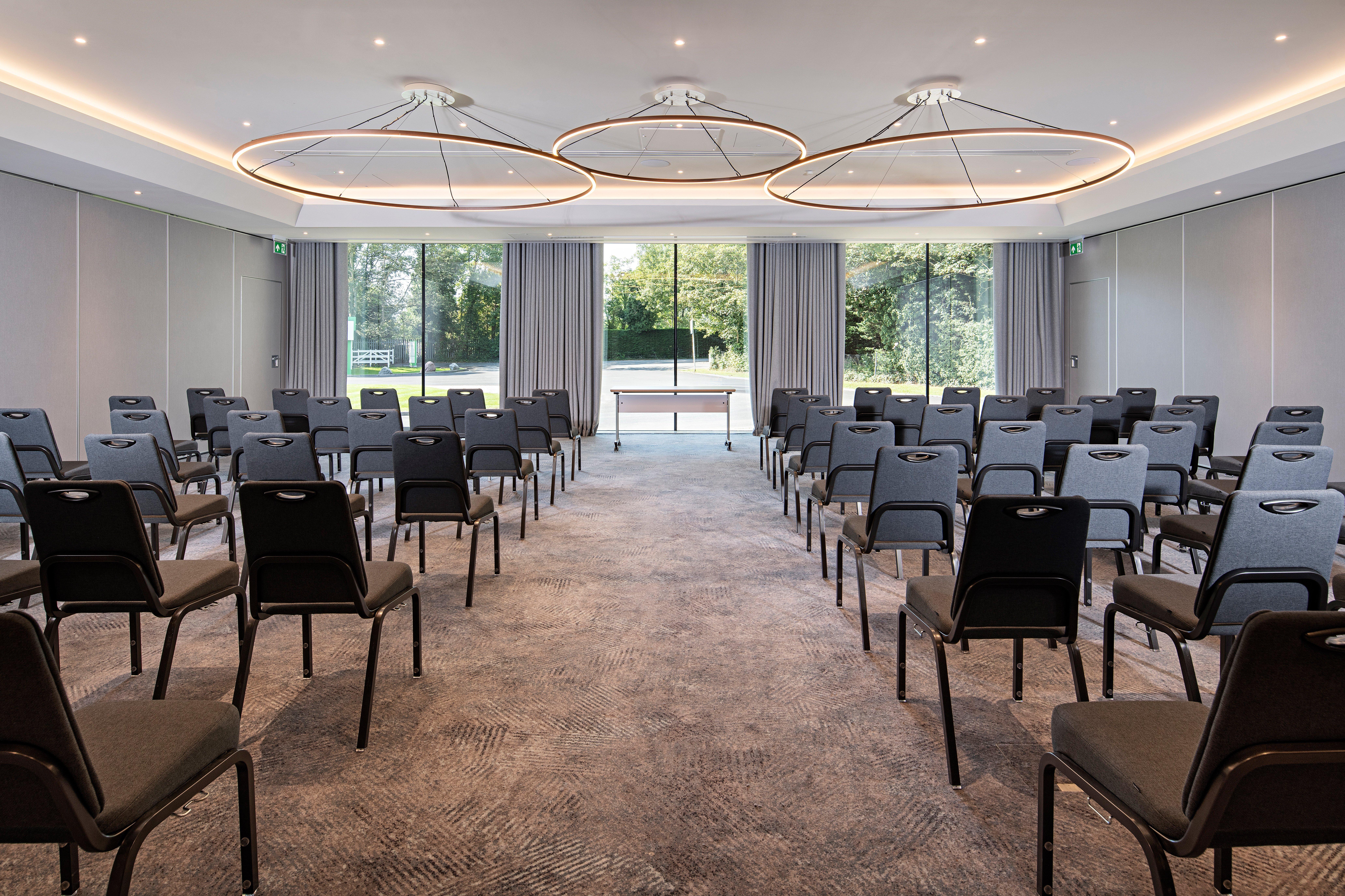 Holiday Inn London-Shepperton By Ihg Zewnętrze zdjęcie