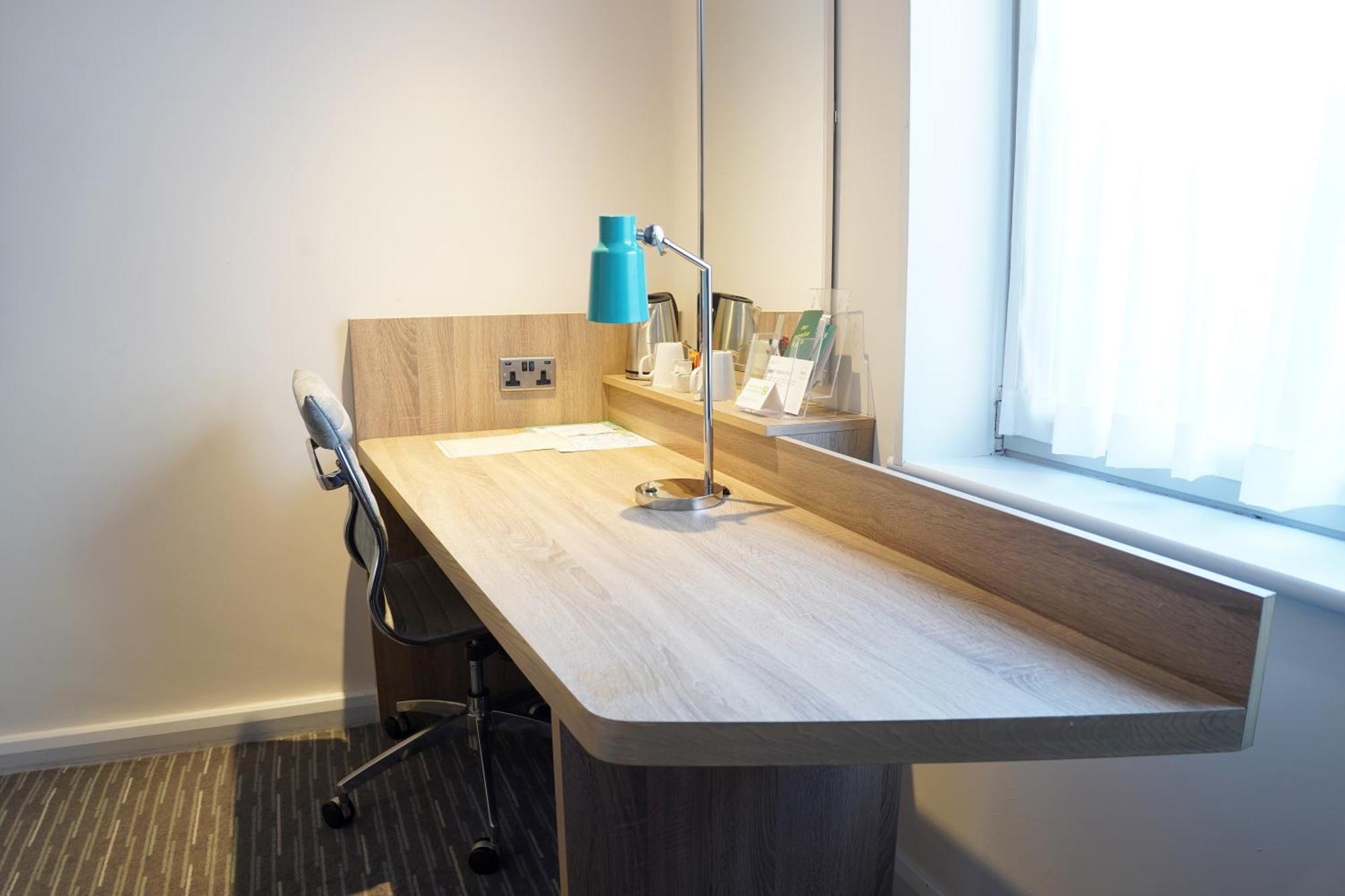 Holiday Inn London-Shepperton By Ihg Zewnętrze zdjęcie